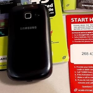 Samsung GALAXY CENTURA ANDROID-powered cellphone